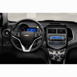 Näide auto Chevrolet Aveo originaalraadio ja armatuurlaua fotost sobivuse kontrollimiseks