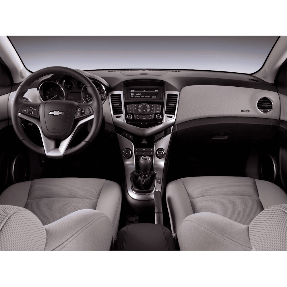Näide auto Chevrolet Cruze originaalraadio ja armatuurlaua fotost sobivuse kontrollimiseks